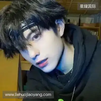 滕榕柱